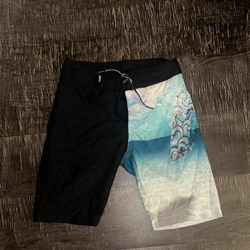 Molo Boys long board trunk shorts swim 7/8
